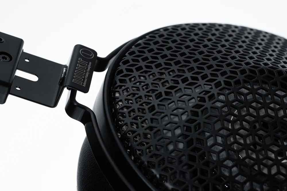 moondrop horizon over ear headphone side view